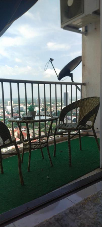Cmk Apartmen Mutiara Tower 3 Bedroom Kota Bharu#Netflix Extérieur photo
