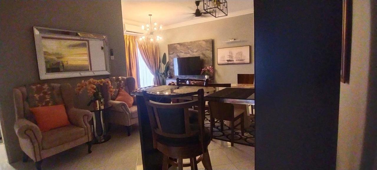 Cmk Apartmen Mutiara Tower 3 Bedroom Kota Bharu#Netflix Extérieur photo