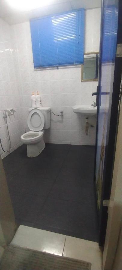 Cmk Apartmen Mutiara Tower 3 Bedroom Kota Bharu#Netflix Extérieur photo